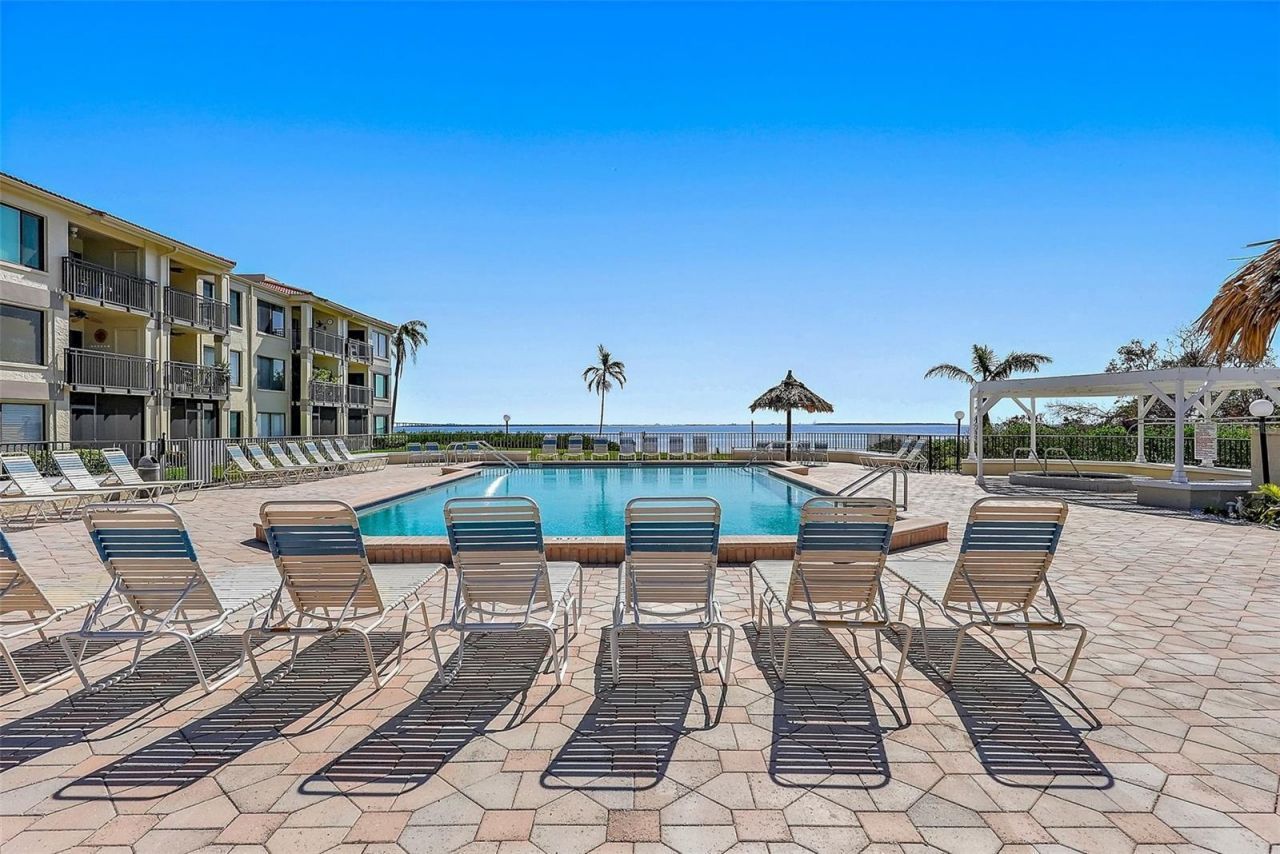 6372 Palma Del Mar Boulevard S, Unit 1207, Saint Petersburg, FL 33715 Photo