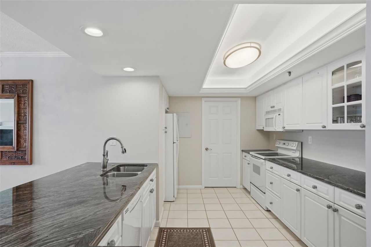 6372 Palma Del Mar Boulevard S, Unit 1207, Saint Petersburg, FL 33715 Photo