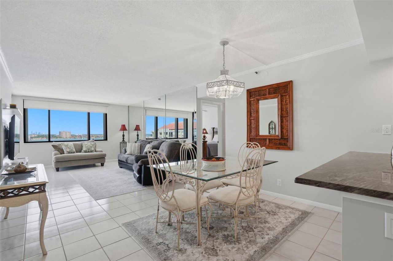 6372 Palma Del Mar Boulevard S, Unit 1207, Saint Petersburg, FL 33715 Photo