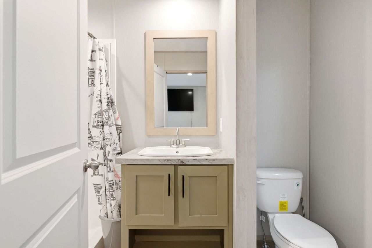 1500 Highway 15  Photo 11