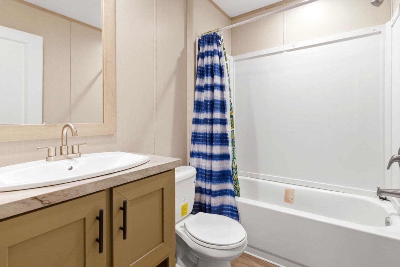 1500 Highway 15  Photo 7