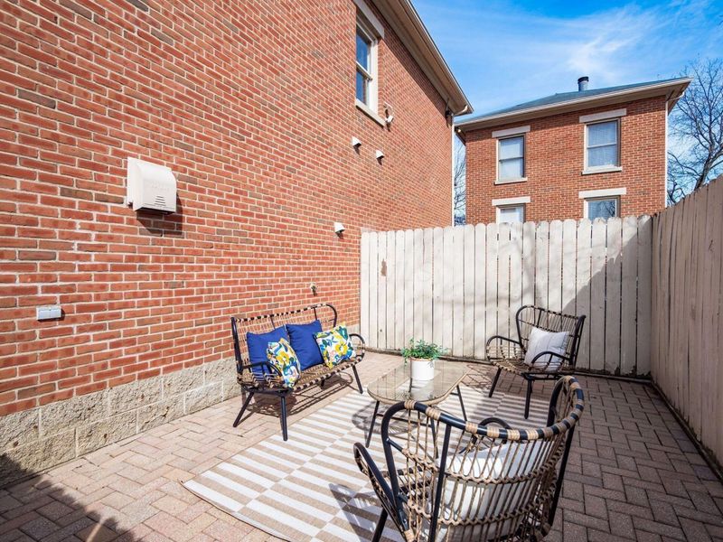 158 Nursery Lane, Columbus, OH 43206 Photo 25