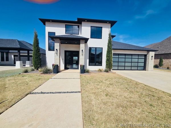 2109 Wiregrass Drive, Edmond, OK 73025