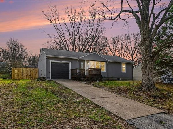 5715 Cedar Avenue, Raytown, MO 64133