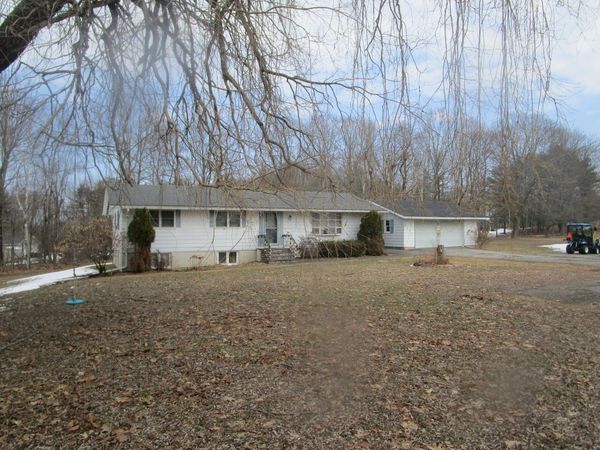 2371 Union Street, Hermon, ME 04401