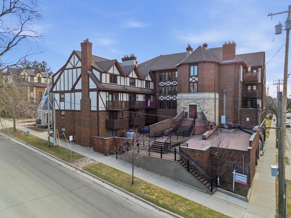 340 Allen Street, Unit 9, Madison, WI 53726