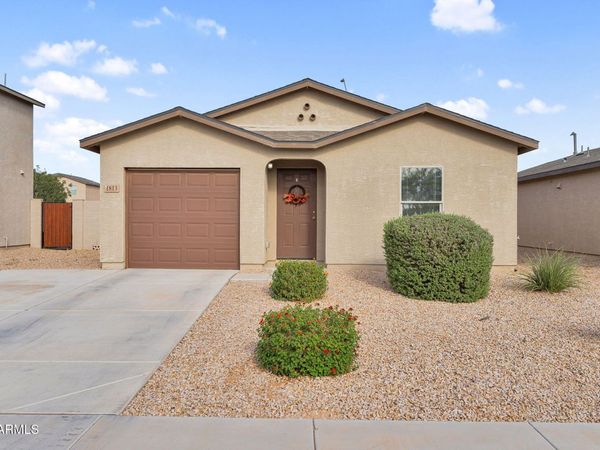 1813 S 1ST Street, Coolidge, AZ 85128