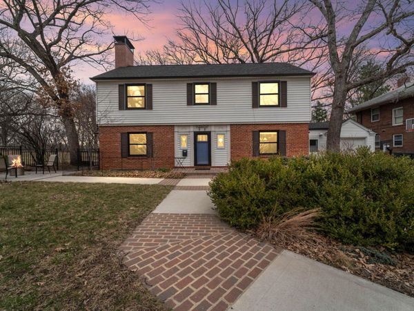 3207 Oakland Street, Ames, IA 50014