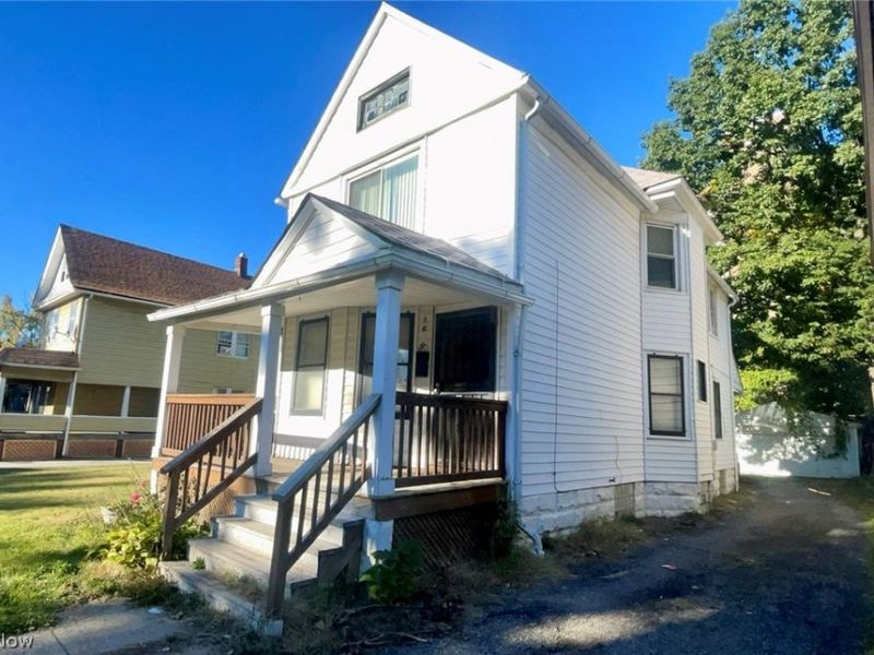 1679 Lockwood Avenue, East Cleveland, OH 44112 Photo 2