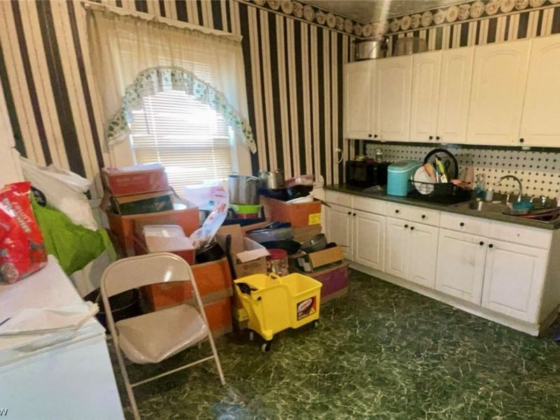 1679 Lockwood Avenue, East Cleveland, OH 44112 Photo 5