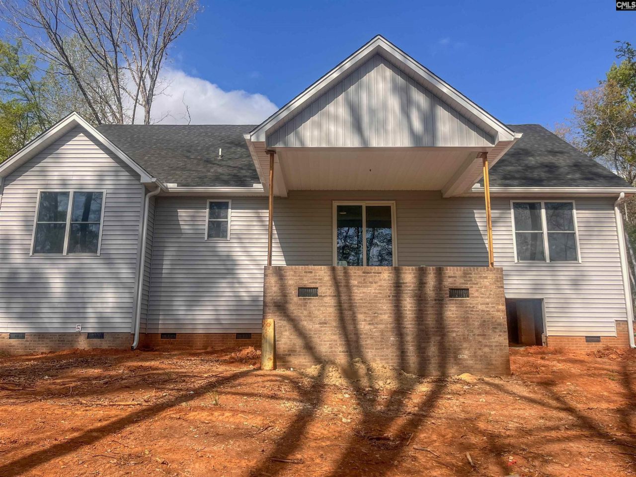 193 Lands End Drive  Photo 5