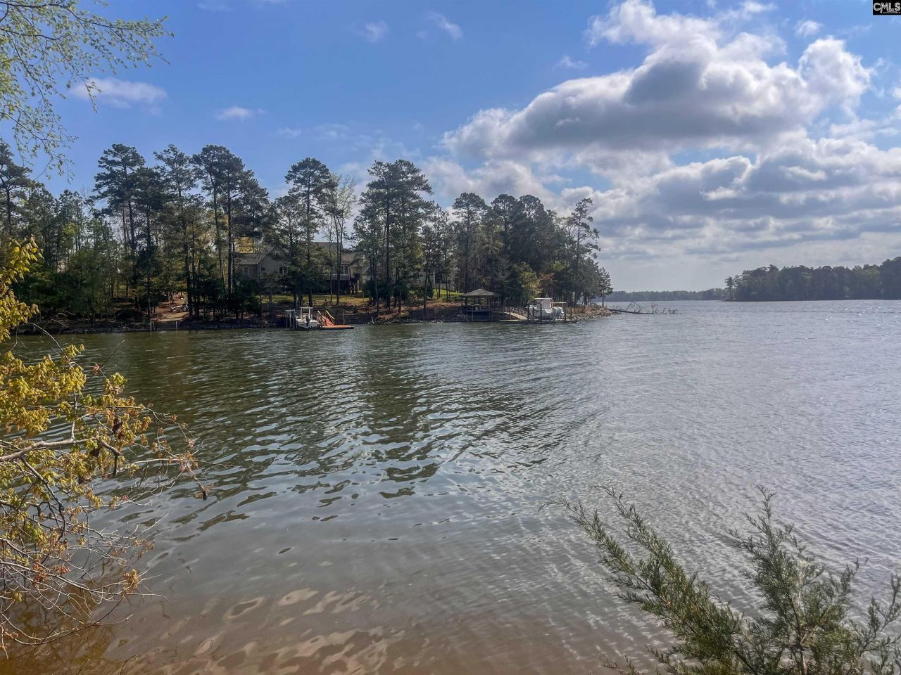 193 Lands End Drive  Photo 6