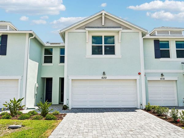 620 Salisbury Circle, Fort Pierce, FL 34982