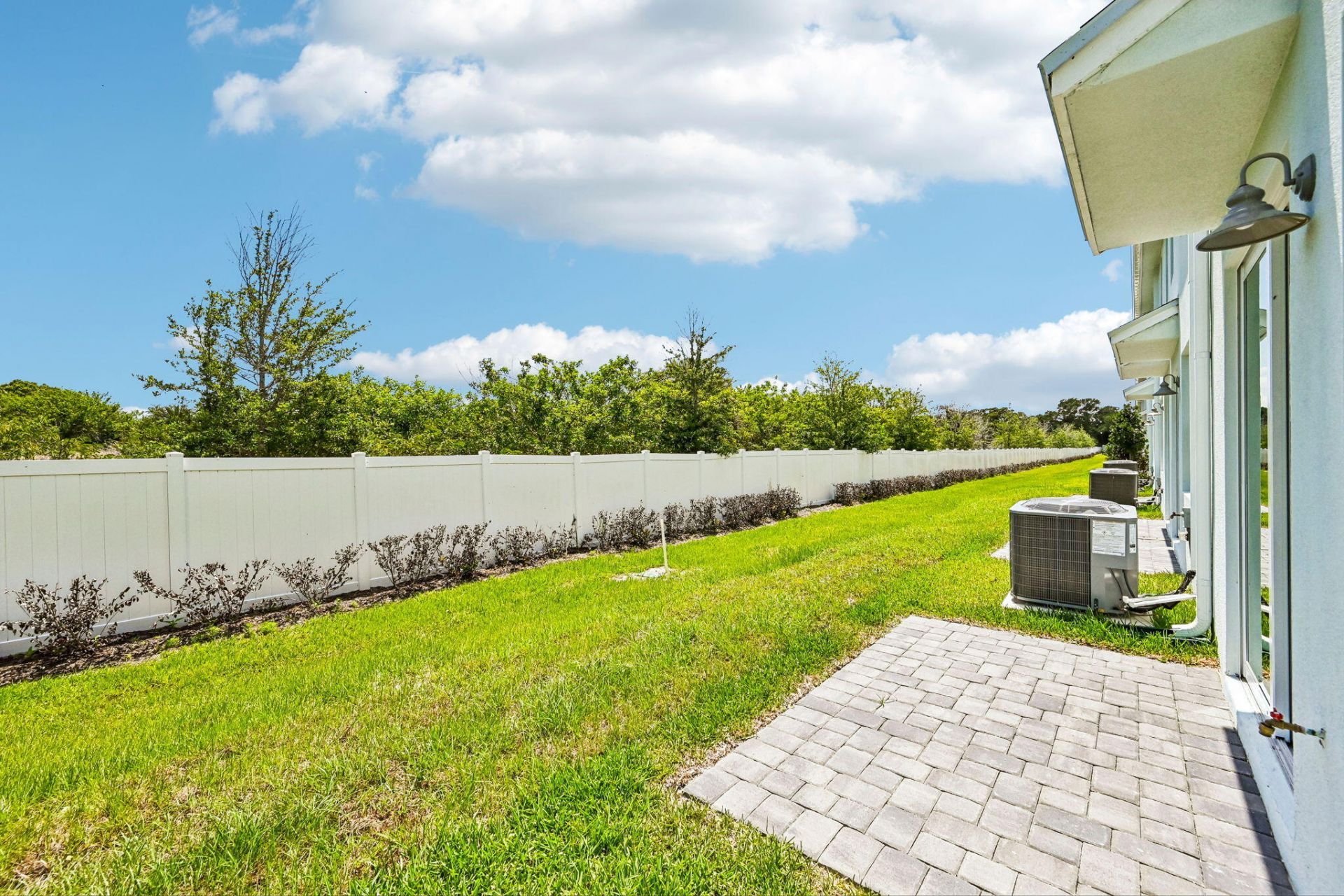 620 Salisbury Circle, Fort Pierce, FL 34982 Photo
