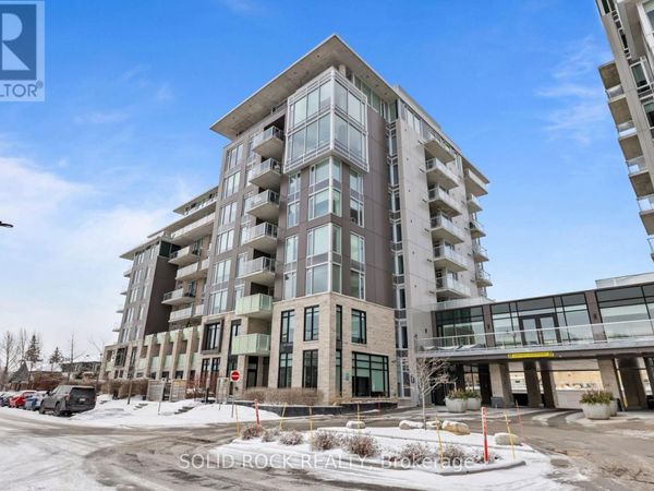 530 De Mazenod Avenue, Unit 201, Ottawa, ON K1S5W8
