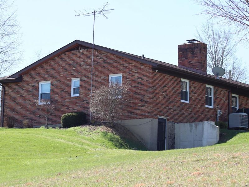 8069 State Route 138, Frankfort, OH 45628 Photo 6