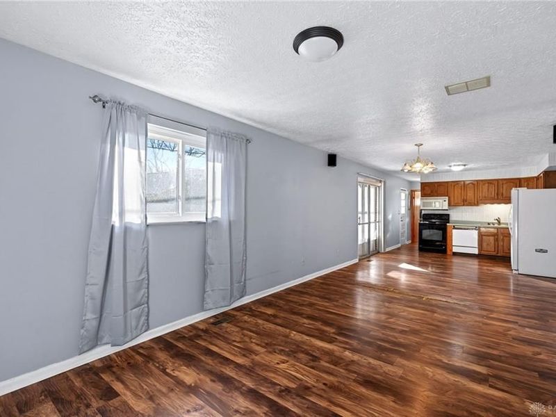 634 Martin Drive, Xenia, OH 45385 Photo 14