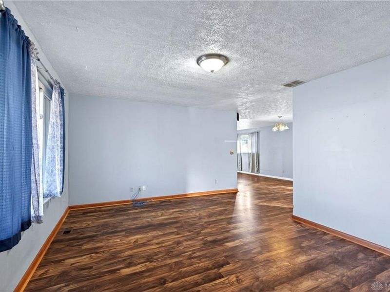 634 Martin Drive, Xenia, OH 45385 Photo 7