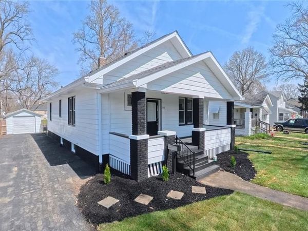 145 S 34th Street, Belleville, IL 62226