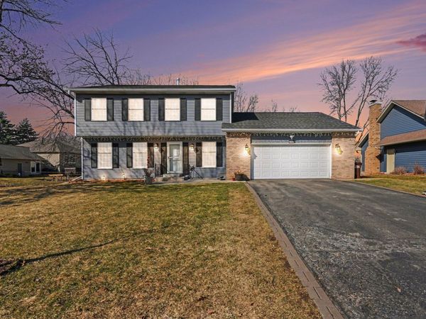 7754 18th Street N, Oakdale, MN 55128