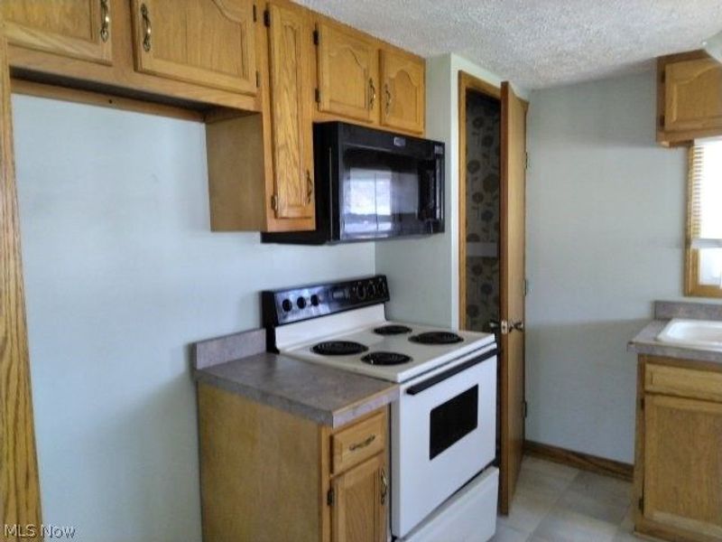 2804 Osage Avenue, Akron, OH 44312 Photo 8