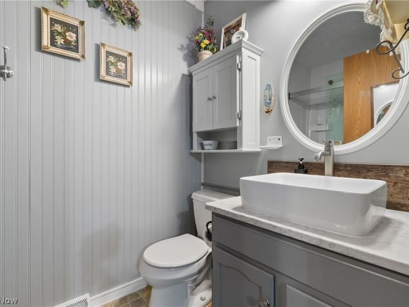 5051 Fox Ridge Drive, Green, OH 44720 Photo 23