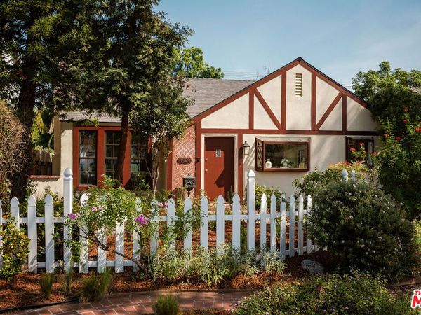 4928 Willowcrest Avenue, Toluca Lake, CA 91601