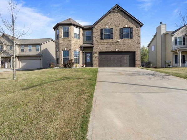 184 Amelia Drive, Byron, GA 31008