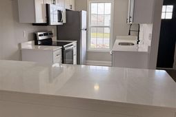 3232 Pleasant Valley Circle photo 4