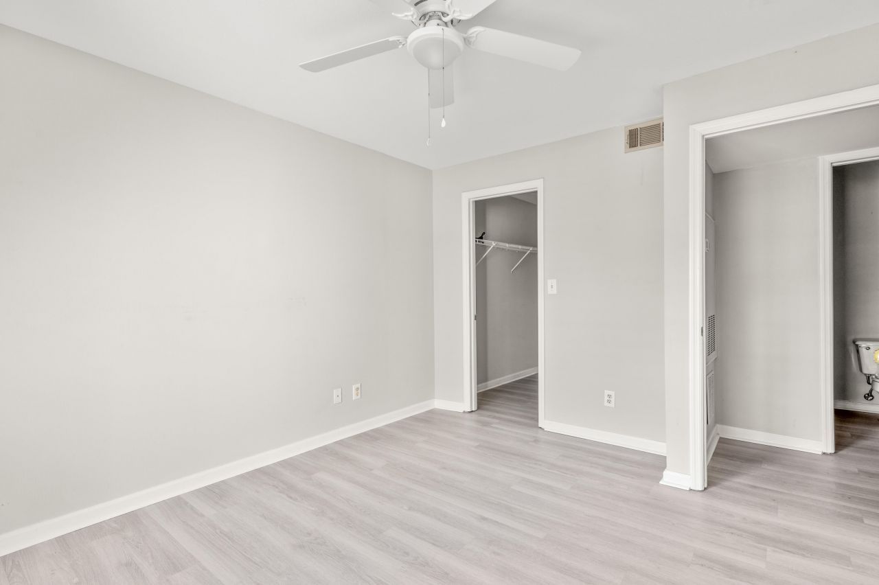 700 Daniel Ellis Drive Photo 12