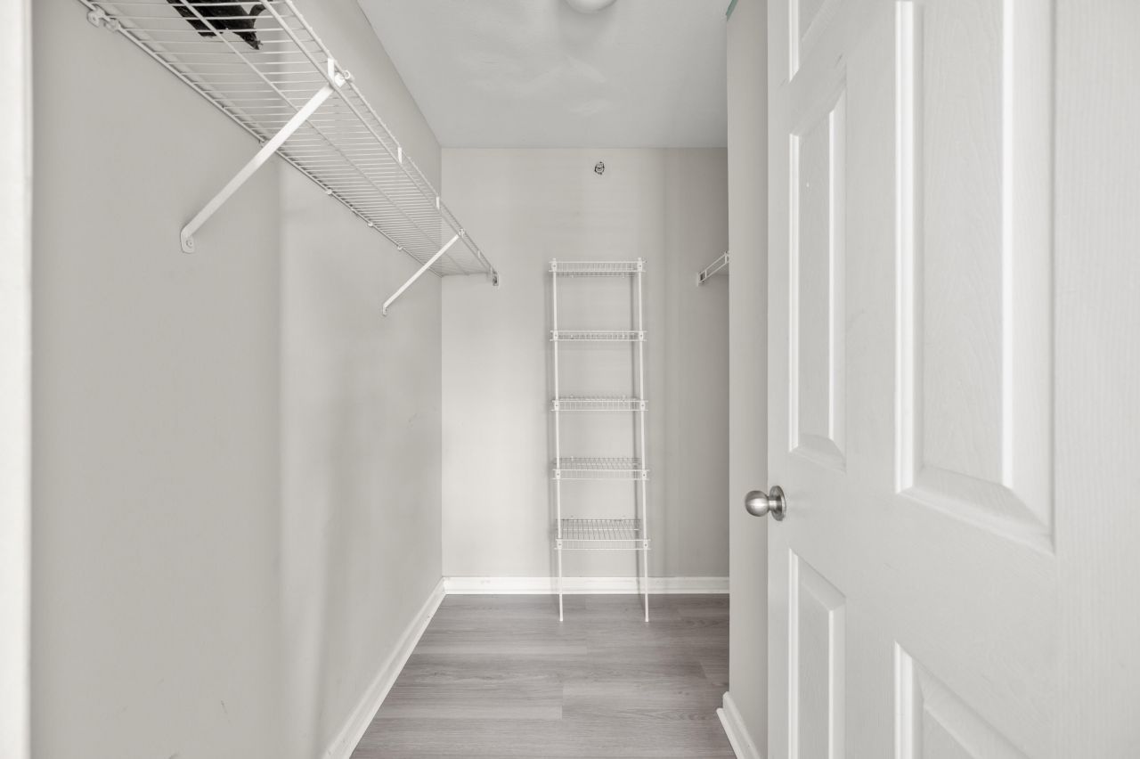 700 Daniel Ellis Drive Photo 14