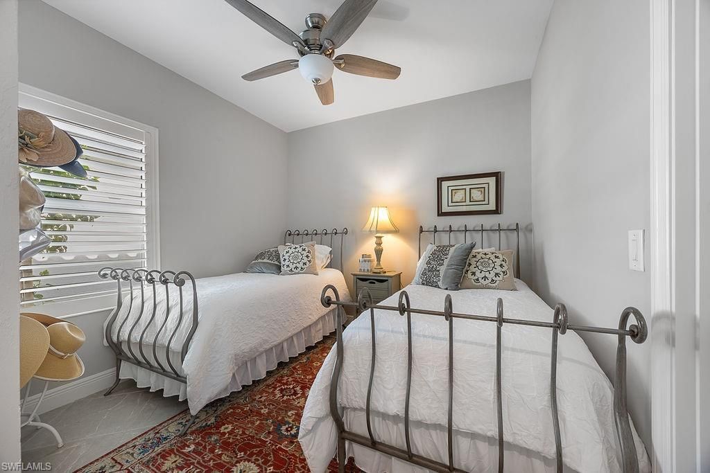 4584 Centaurus Cir, Naples, FL 34120 Photo