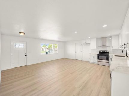 2504 48th Ave, Sacramento, CA 95822 Photo