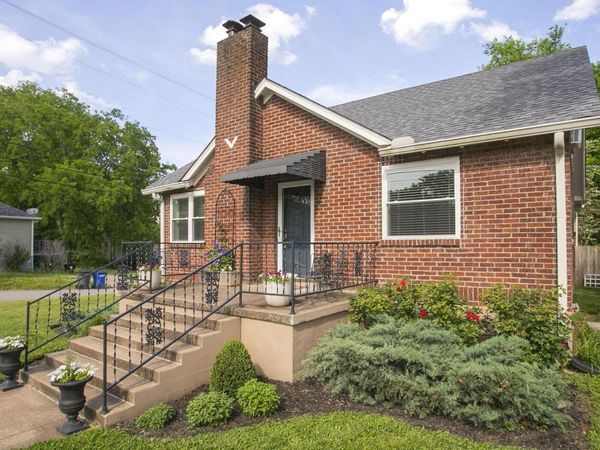 806 Fleming St, Columbia, TN 38401