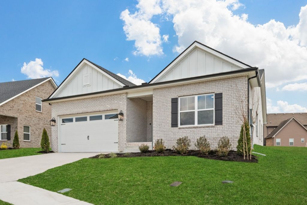 804 Hillock Trace, Lebanon, TN 37087 Main Photo