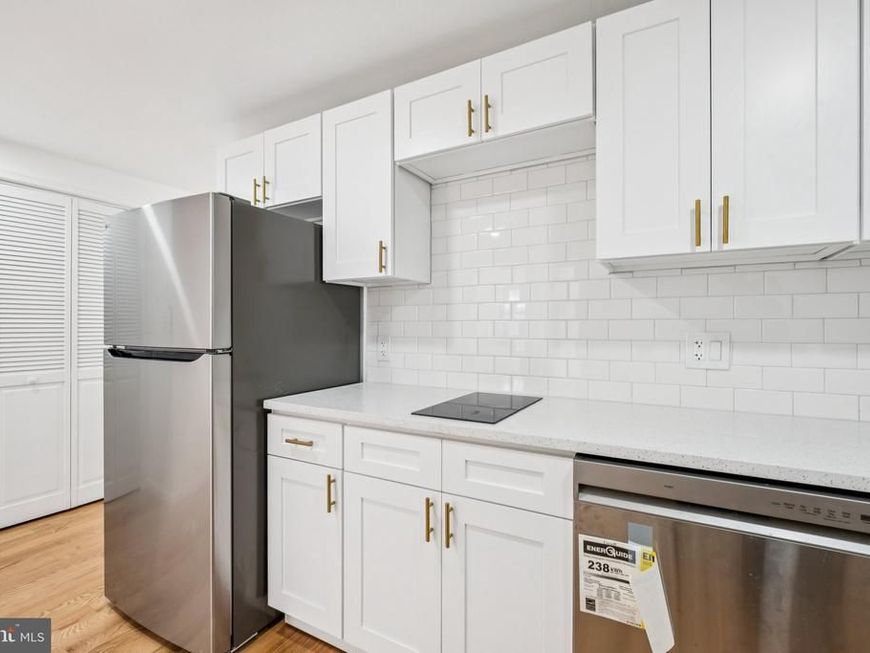 1223 Spruce Street, Unit 3F, Philadelphia, PA 19107 Main Photo
