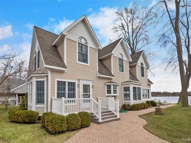 1382 Nita, Putnam Twp, MI 48169