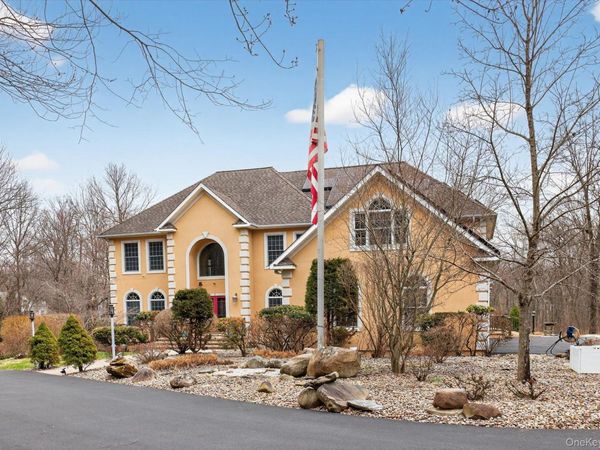 7 Farm Hollow Road , New Windsor, NY 12553