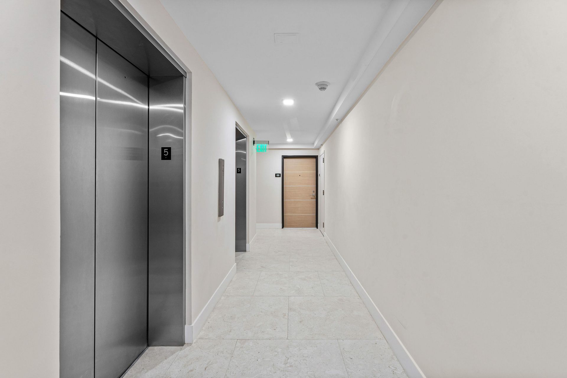 5460 N Ocean Drive Se, Unit 5b, Singer Island, FL 33404 Photo