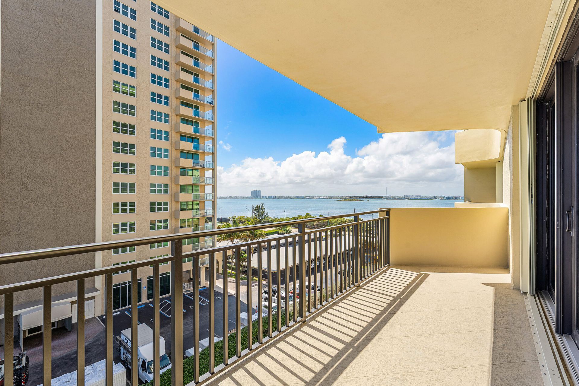 5460 N Ocean Drive Se, Unit 5b, Singer Island, FL 33404 Photo