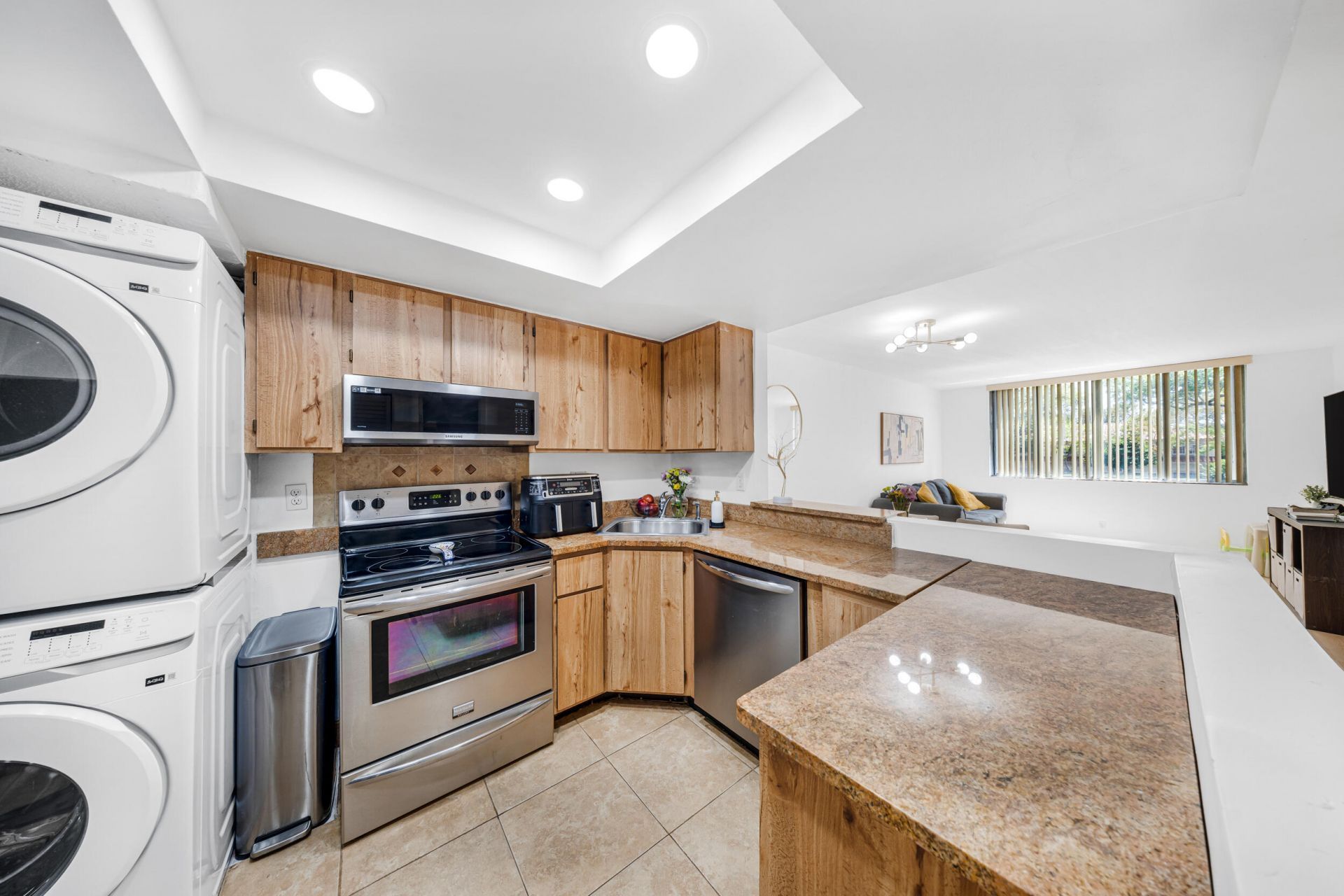 3249 Riverside, Unit D-202, Coral Springs, FL 33065 Photo