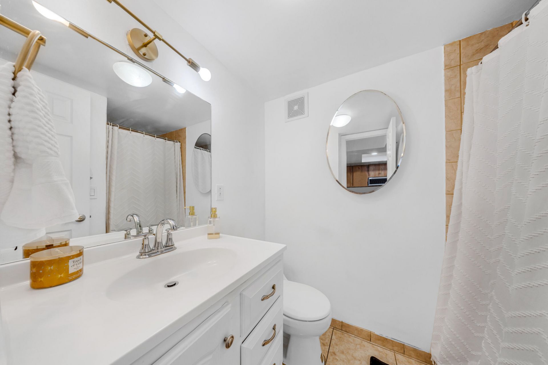 3249 Riverside, Unit D-202, Coral Springs, FL 33065 Photo