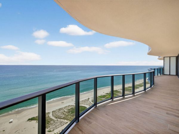 900 N Ocean Boulevard, Unit 1702, Pompano Beach, FL 33062