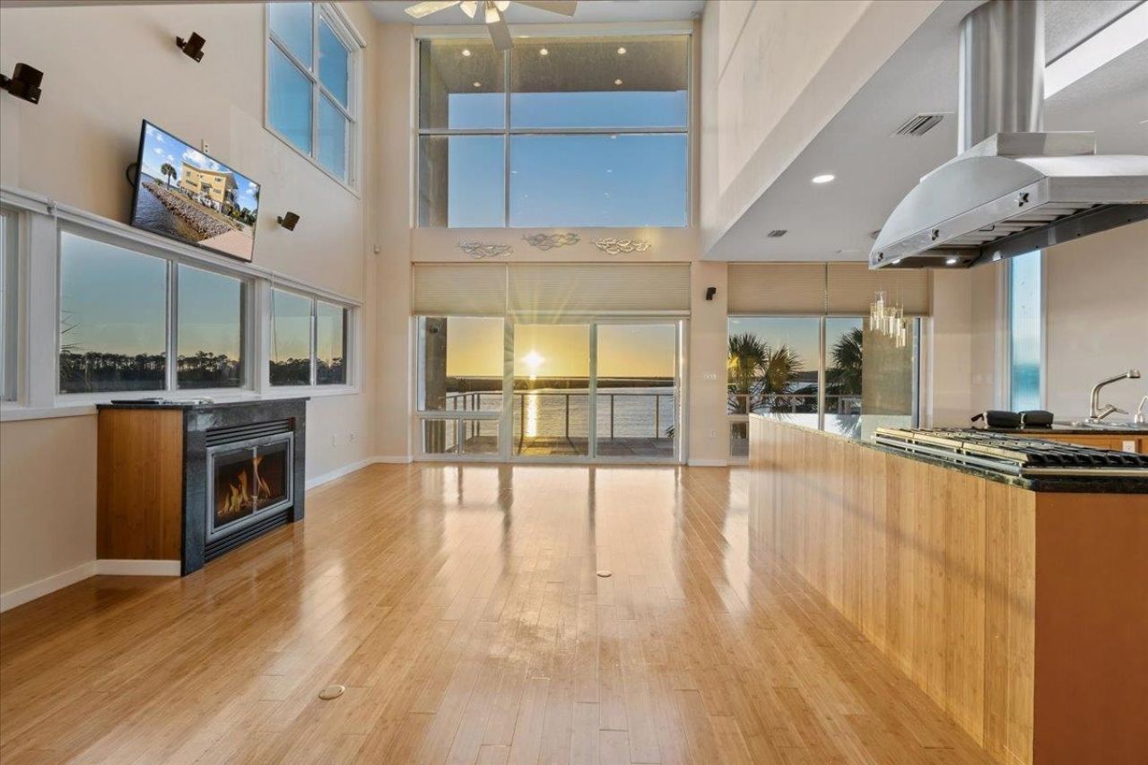 121 SW Main Street , Steinhatchee, FL 32359 Photo