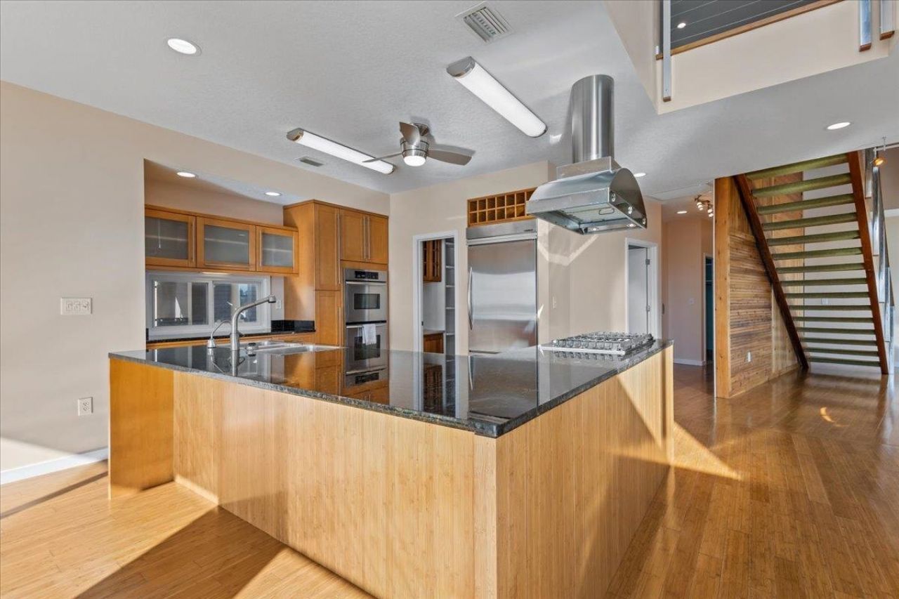 121 SW Main Street , Steinhatchee, FL 32359 Photo