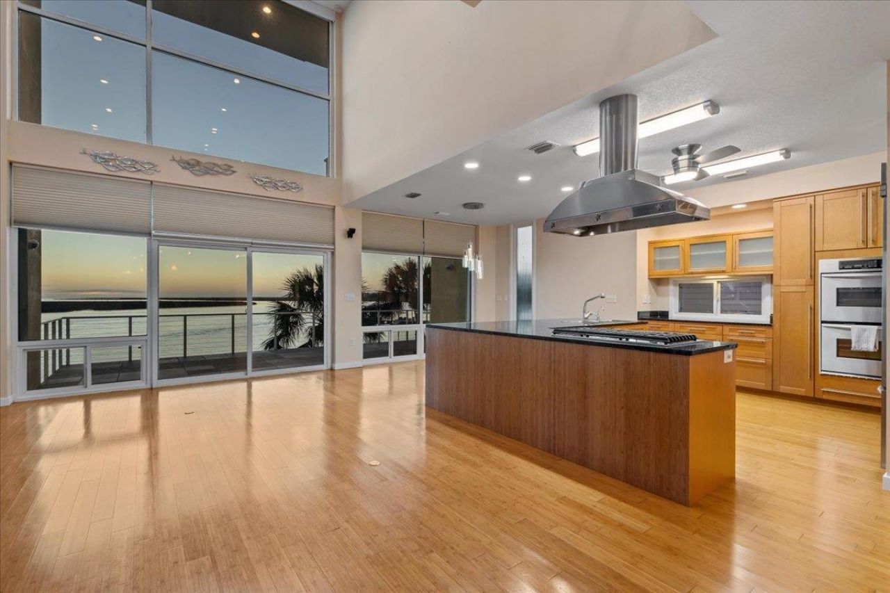 121 SW Main Street , Steinhatchee, FL 32359 Photo