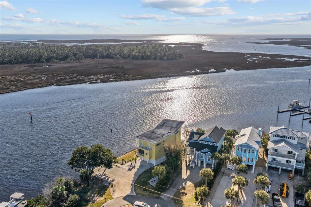 121 SW Main Street , Steinhatchee, FL 32359 Photo