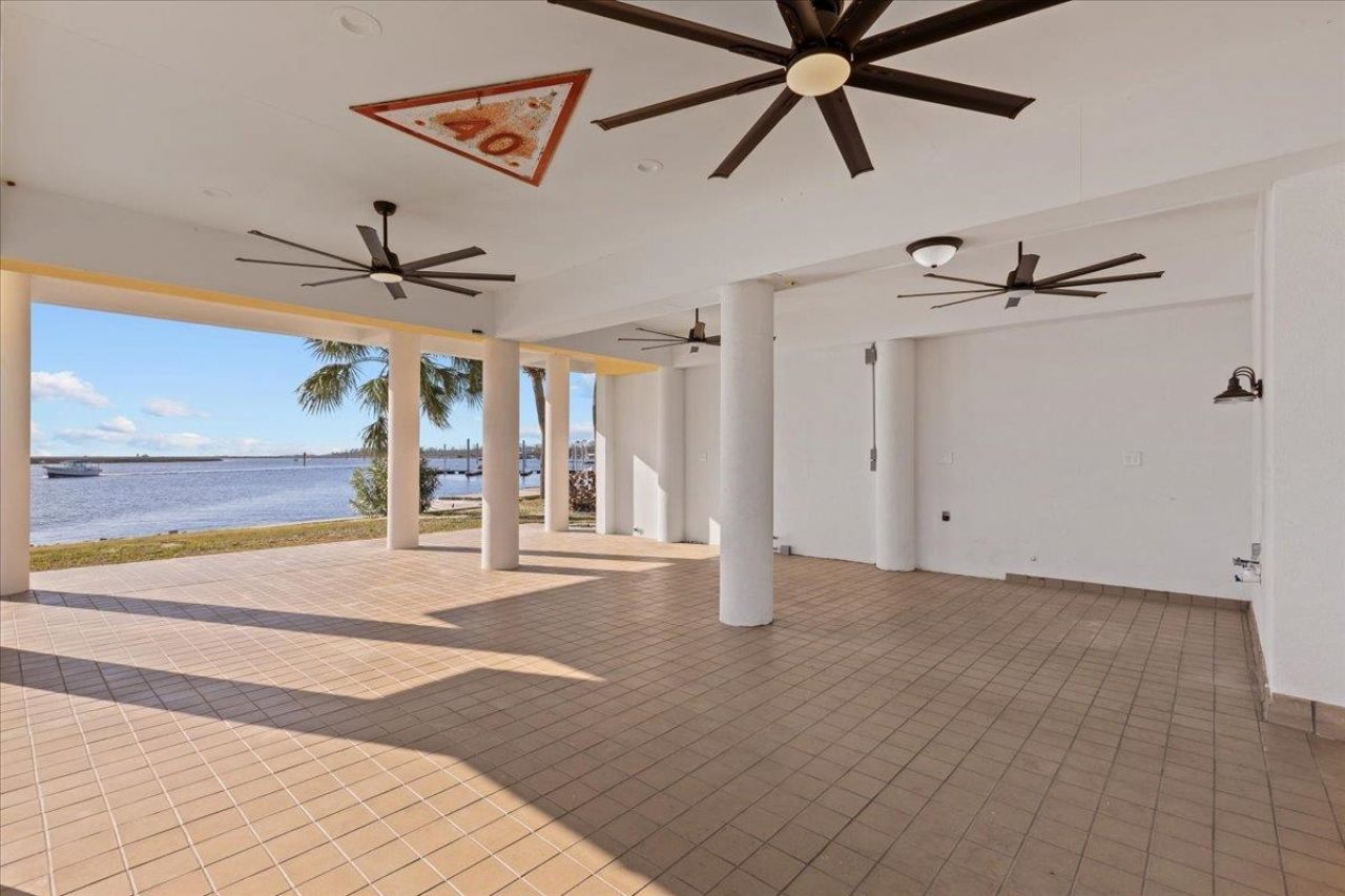 121 SW Main Street , Steinhatchee, FL 32359 Photo