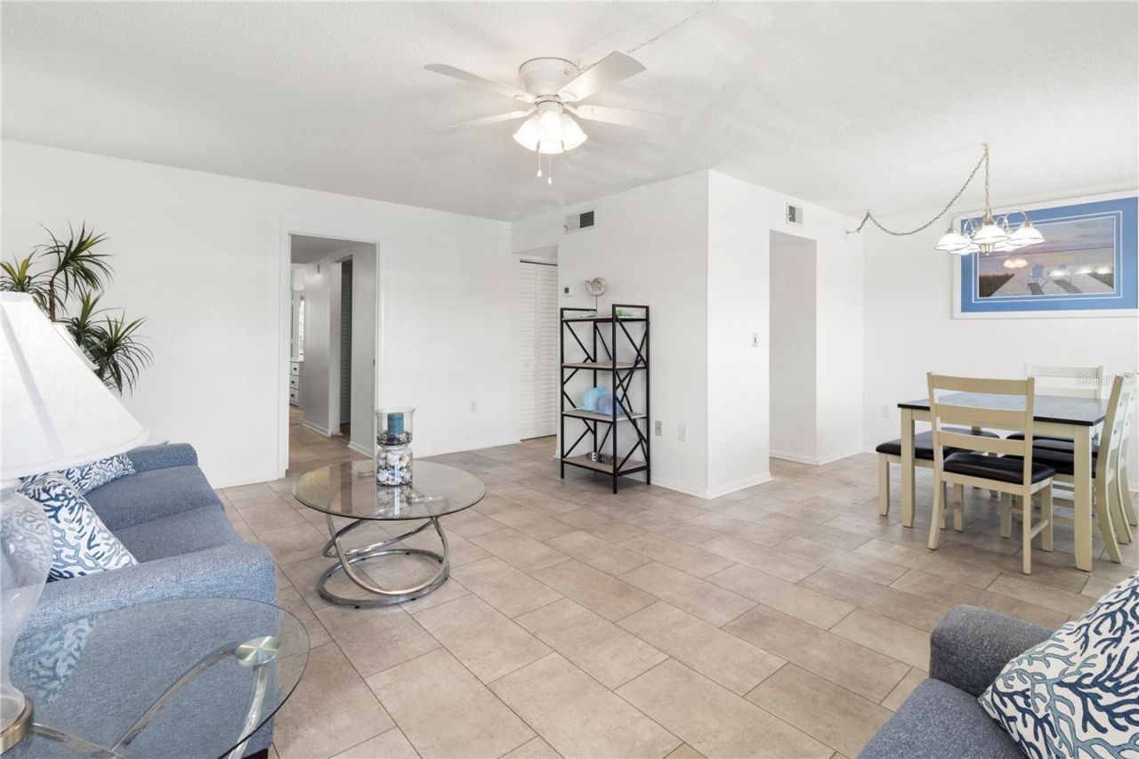 305 W 30th Avenue W, Unit A110, Bradenton, FL 34205 Photo