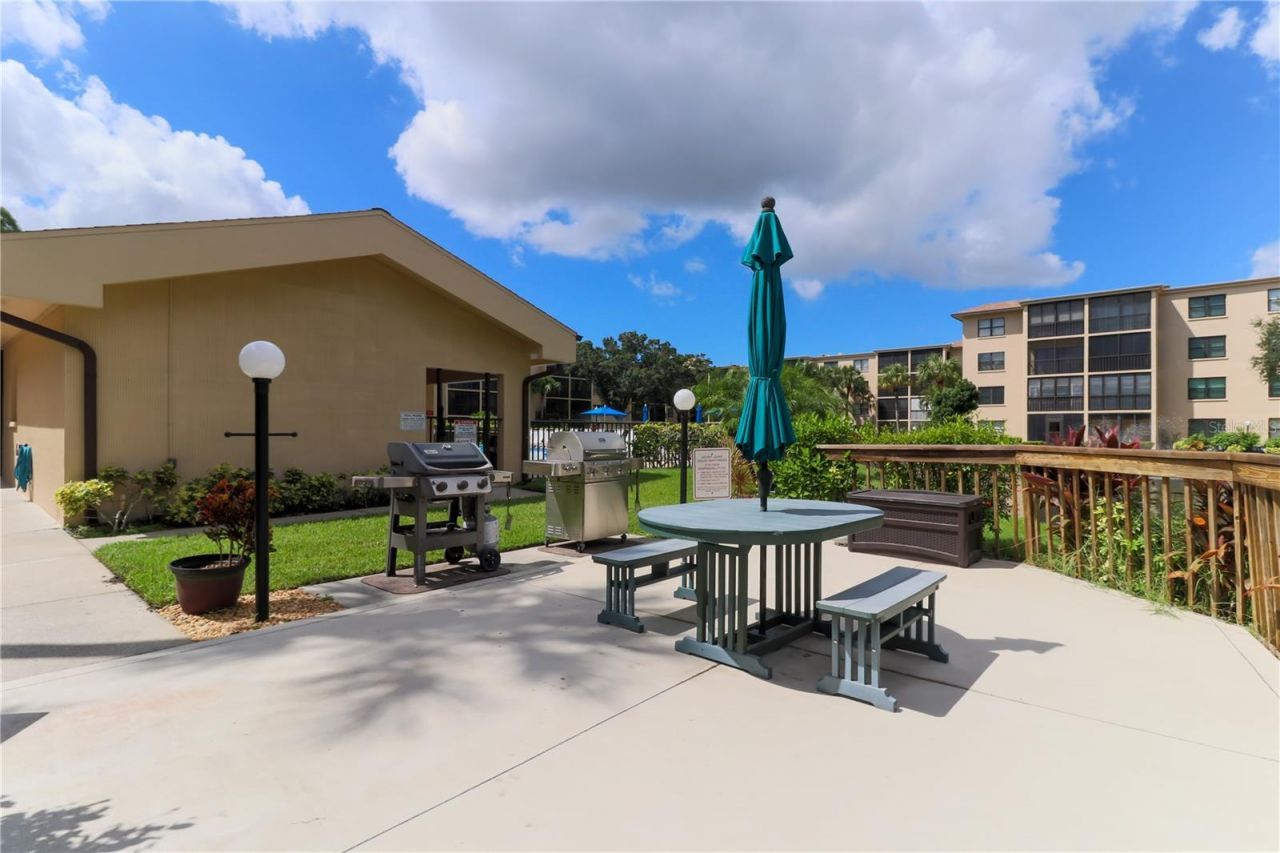 305 W 30th Avenue W, Unit A110, Bradenton, FL 34205 Photo